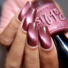 Velvet Elvis (Magnetic)